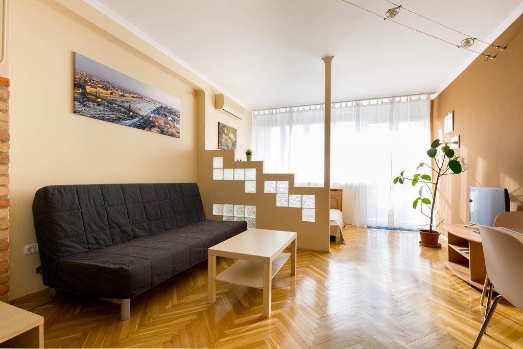 East Station Studios - Baross Home 1 & 2 Budapeste Exterior foto