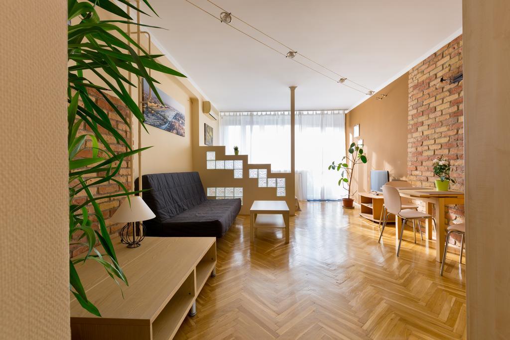 East Station Studios - Baross Home 1 & 2 Budapeste Exterior foto